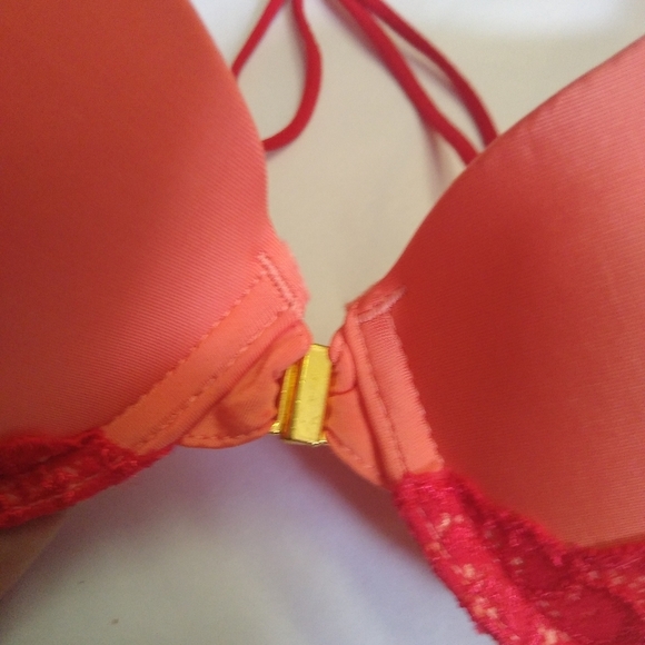 Tart Noir Collections Split X Strap Lacy Bra - Picture 6 of 12